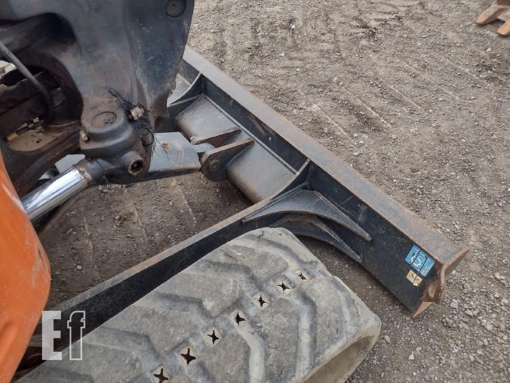 2021-hitachi-zx26u-5-image-21