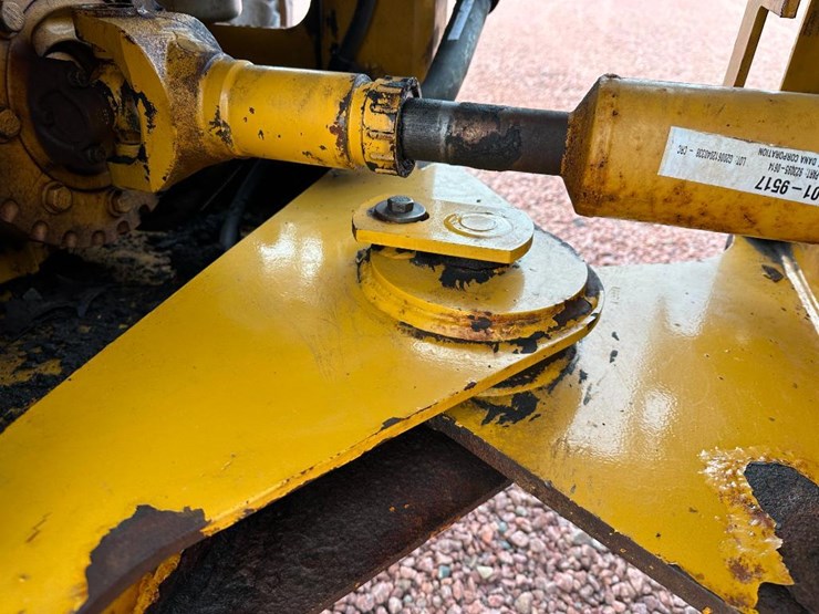 2006-caterpillar-924g-image-44