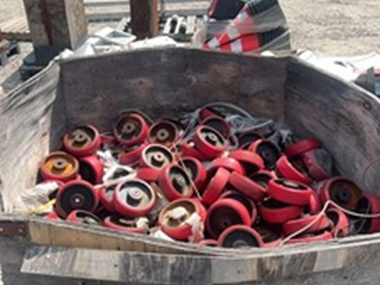 lot#-110-pallet-of-caster-wheels-image-1