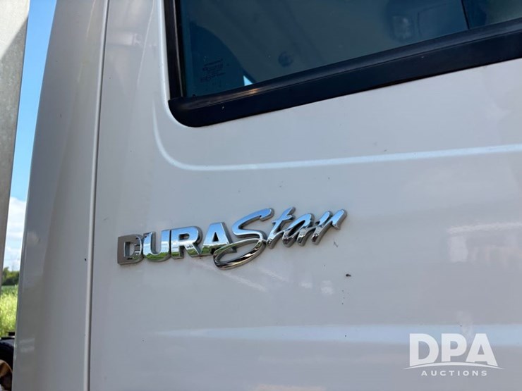 2012-international-durastar-4400-image-6
