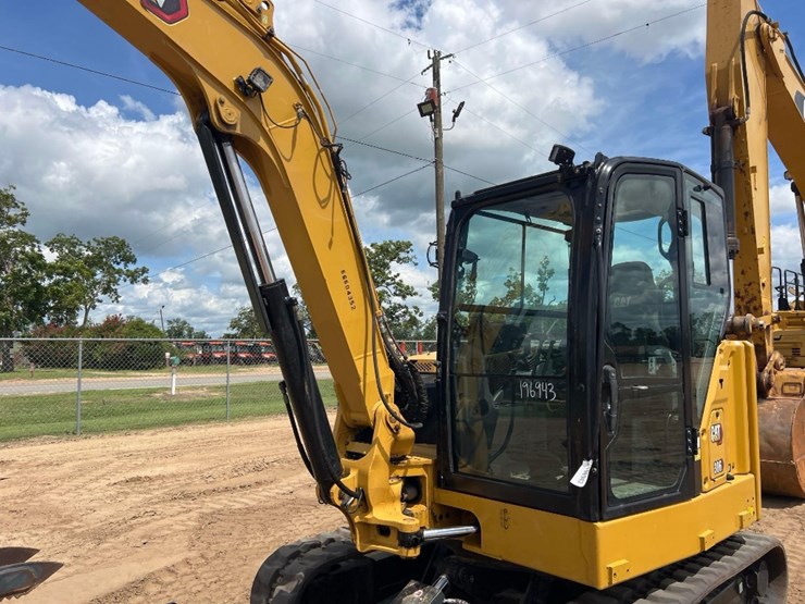 2022-caterpillar-306cr-image-23