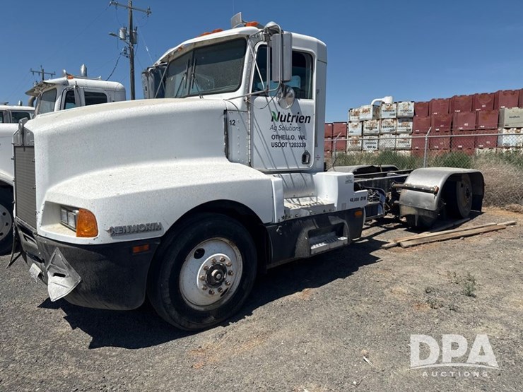 1988-kenworth-t600-image-1