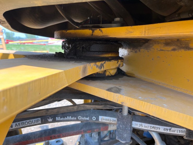 john-deere-644-image-38