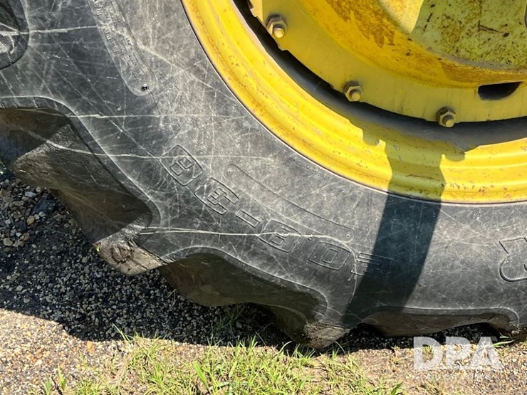 john-deere-4630-image-40