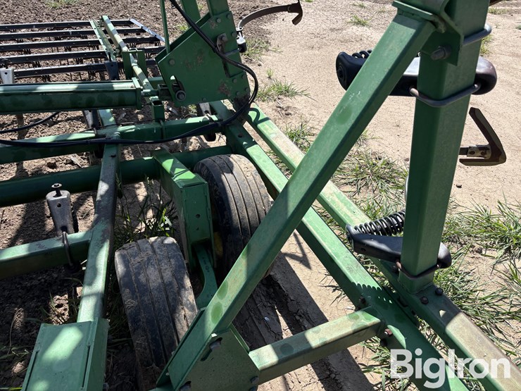 john-deere-726-image-17
