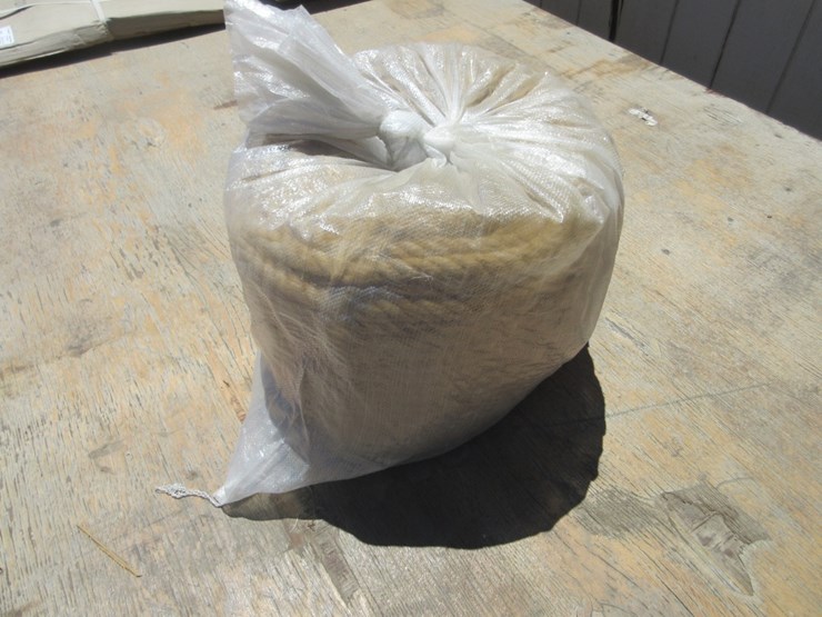 new-unused-7/10"-x-328'-jute-rope-image-3