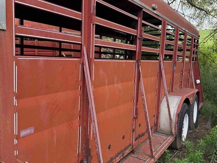 6ft-x-16ft-gooseneck-livestock-trailer-image-24