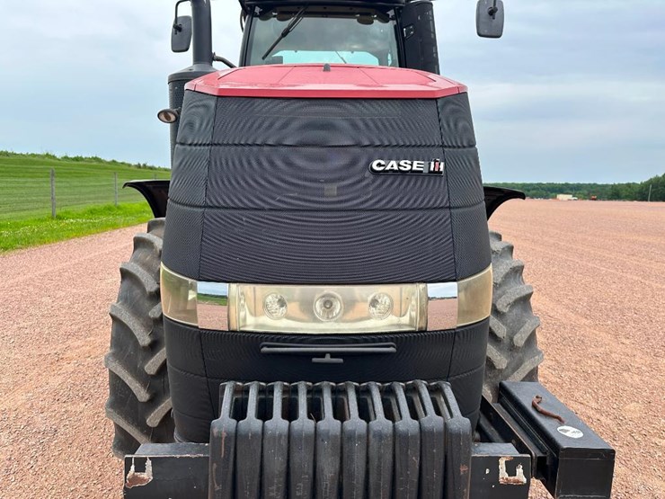 2017-case-ih-magnum-250-image-33