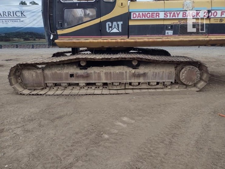 caterpillar-322l-image-32