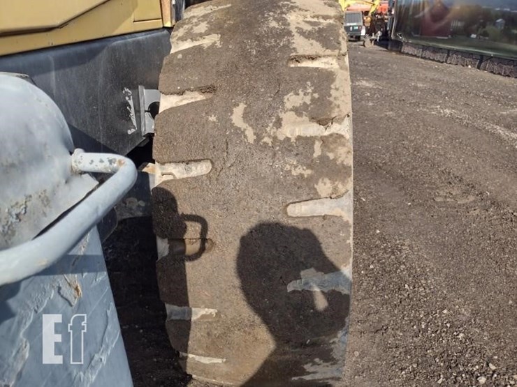 komatsu-wa250pt-5-image-24
