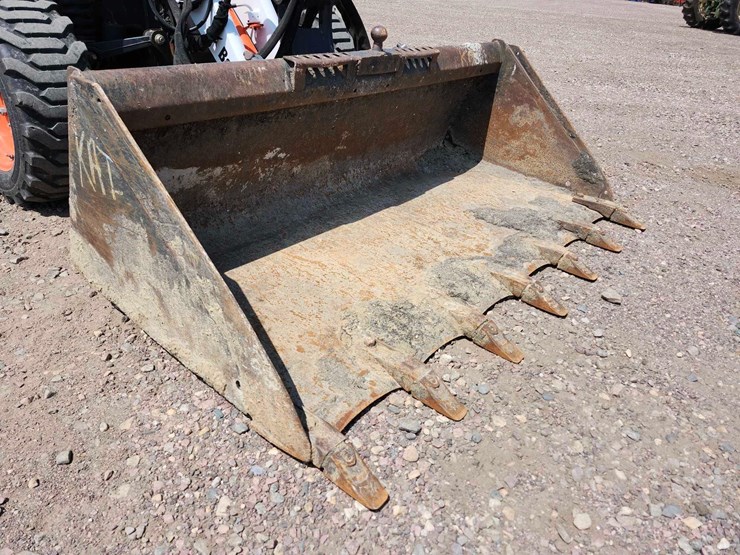 2016-bobcat-toolcat-5600-image-7