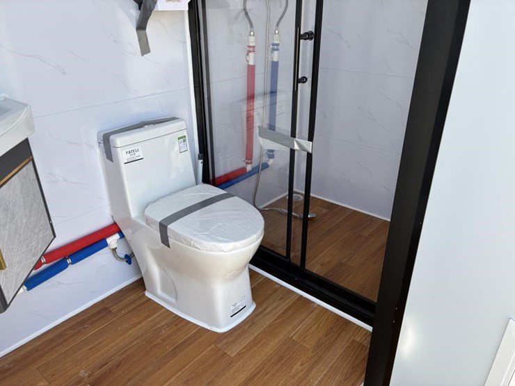 49"x87"x98"-portable-restroom-w/-shower-image-10