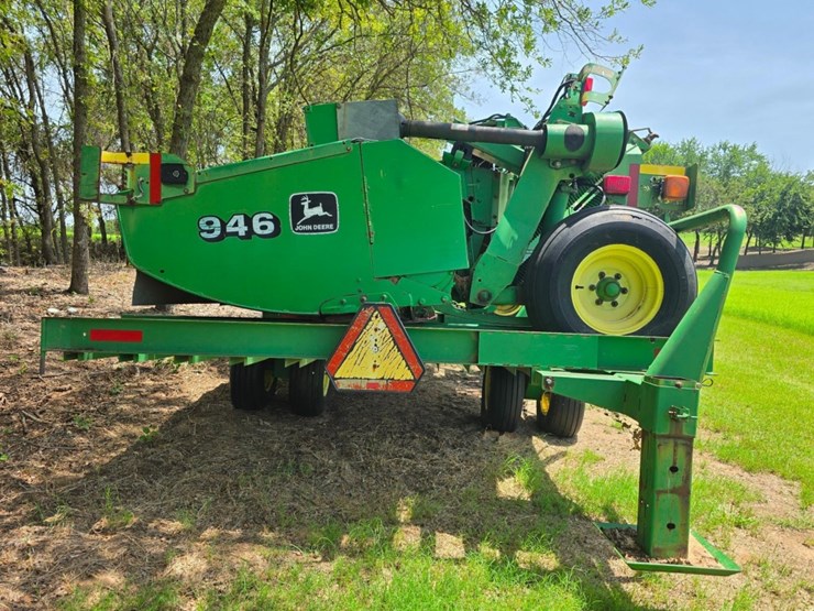 john-deere-946-image-7