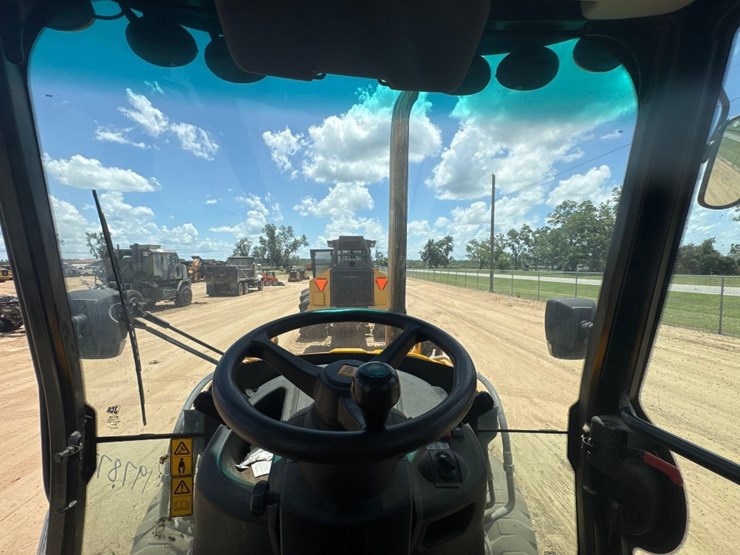 2017-jcb-3cx-image-24