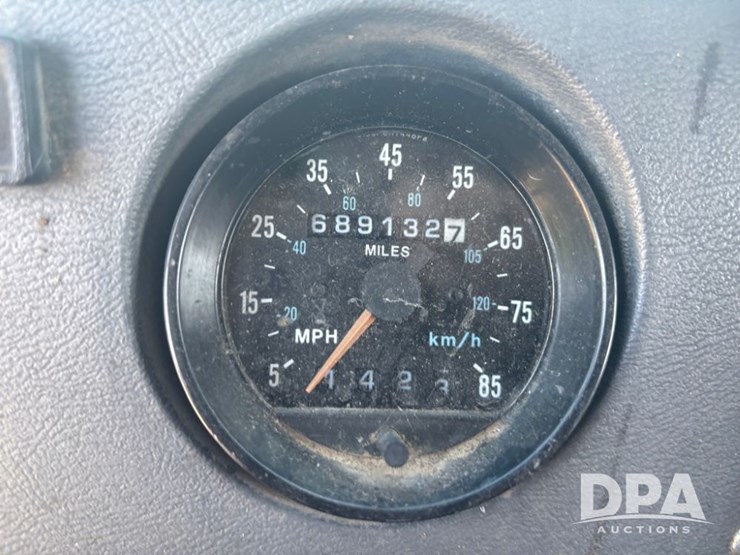 1995-mack-rd690s-image-74