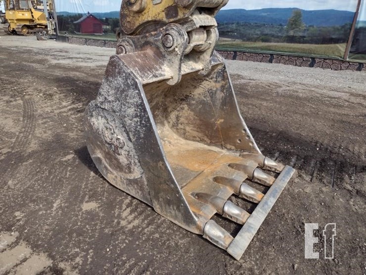 2013-caterpillar-329el-image-16