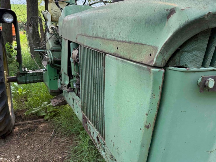 john-deere-3010-image-7