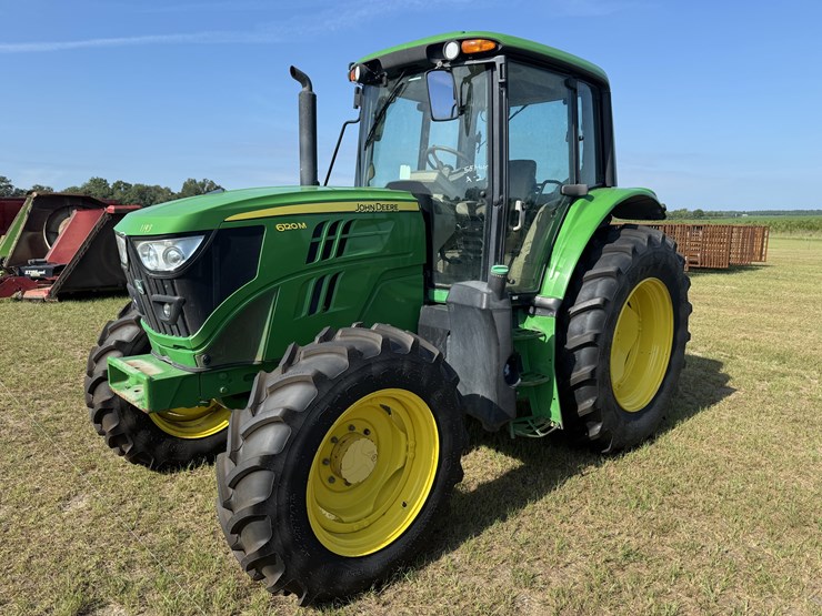 2018-john-deere-6120m-image-2