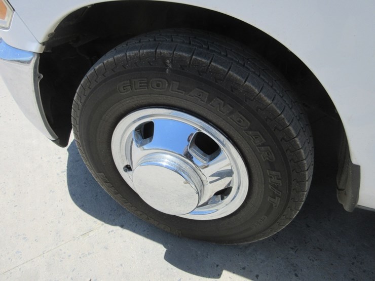 2011-dodge-ram-3500hd-image-22