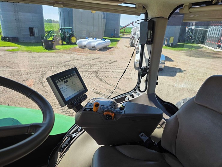 2021-john-deere-9570rx-image-115