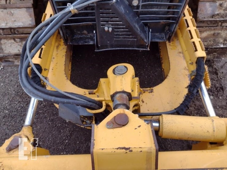 2006-deere-450j-lt-image-15