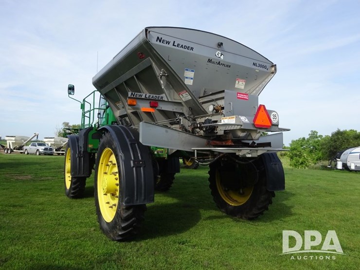 2019-john-deere-r4045-image-27
