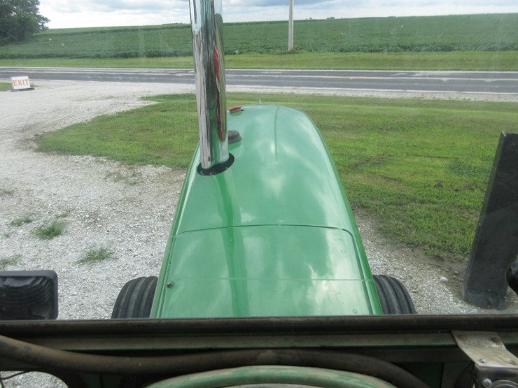 john-deere-4520-image-21