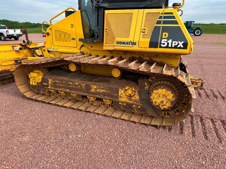 2007-komatsu-d51px-22-image-7