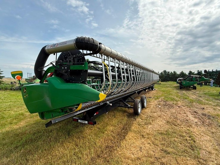 john-deere-740-image-1