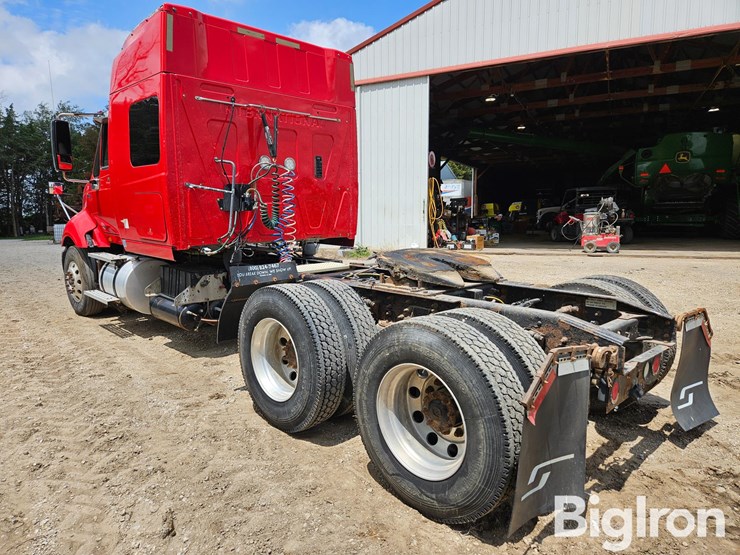 2013-international-prostar-image-7