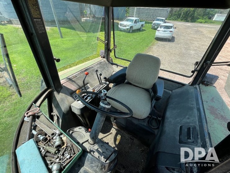 john-deere-4630-image-60