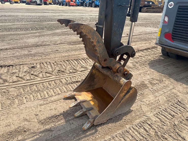 deere-35g-image-25