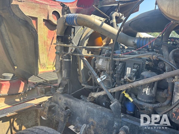 2006-mack-chn613-image-38