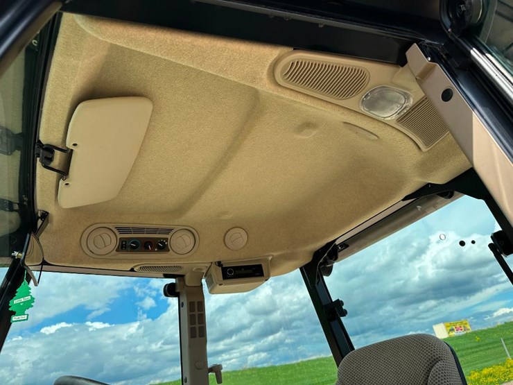 2020-john-deere-5075e-image-51