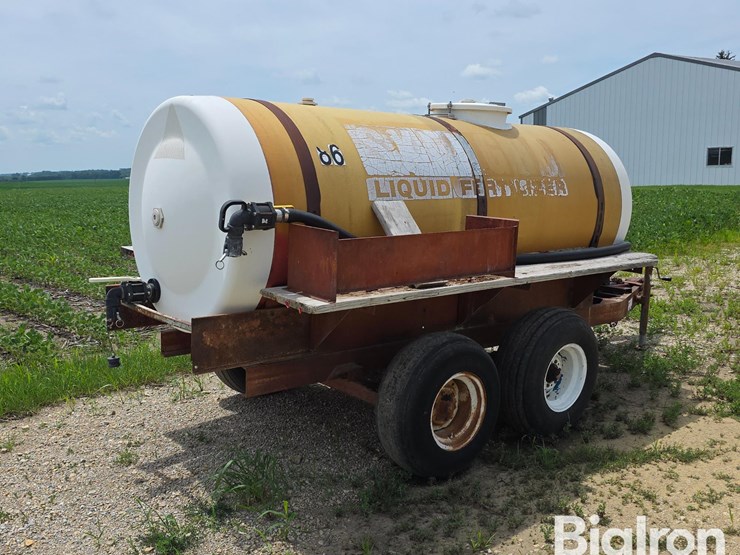 clark-equipment-1,200-gallon-t/a-nurse-tank-trailer-image-5