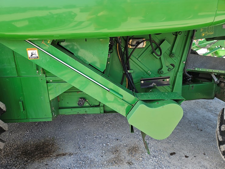 2004-john-deere-9560-image-13