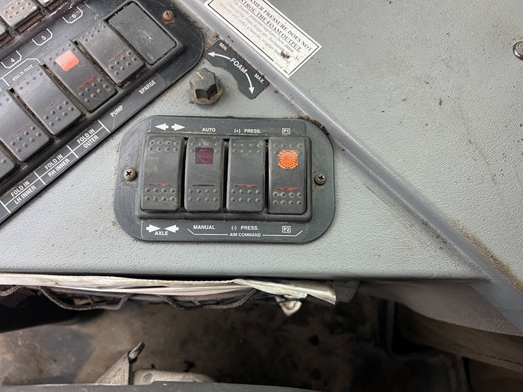 2006-case-ih-spx3185-image-23