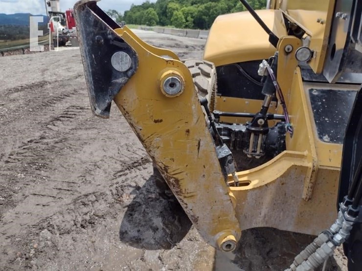2021-caterpillar-tl1055-image-20