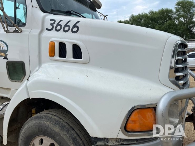 2006-sterling-day-cab-truck-(jn2505)-image-28