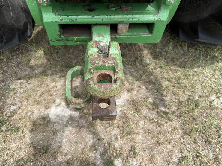 2014-john-deere-8270r-image-13