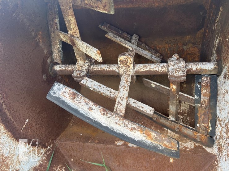 stone-concrete-mixer-image-5