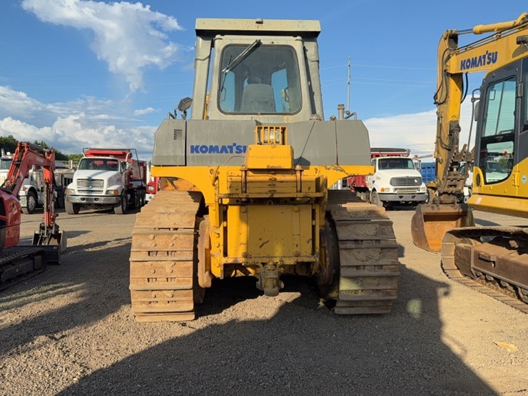 2005-komatsu-d155ax-5-image-7