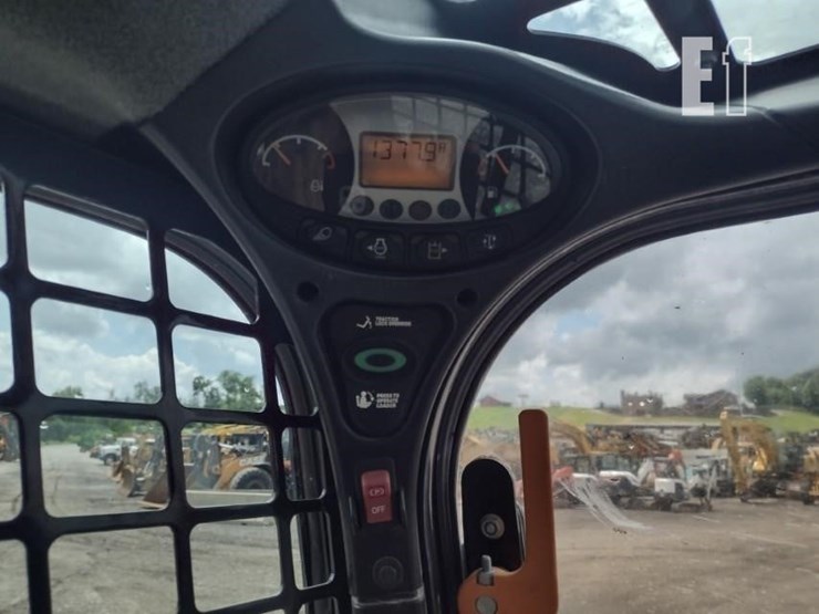 2021-bobcat-t870-image-7