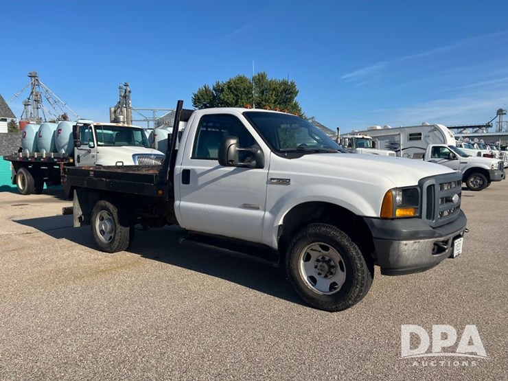 2006-ford-f350-image-7