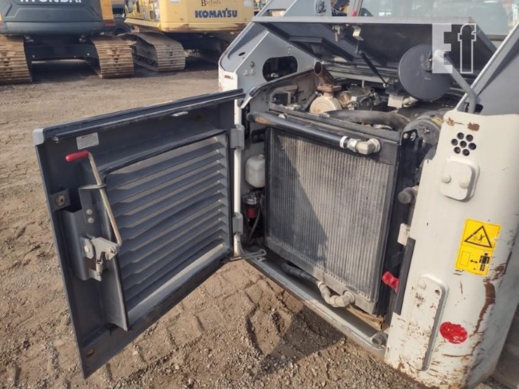 2018-takeuchi-tl8-image-35