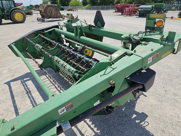 1999-john-deere-820-image-9
