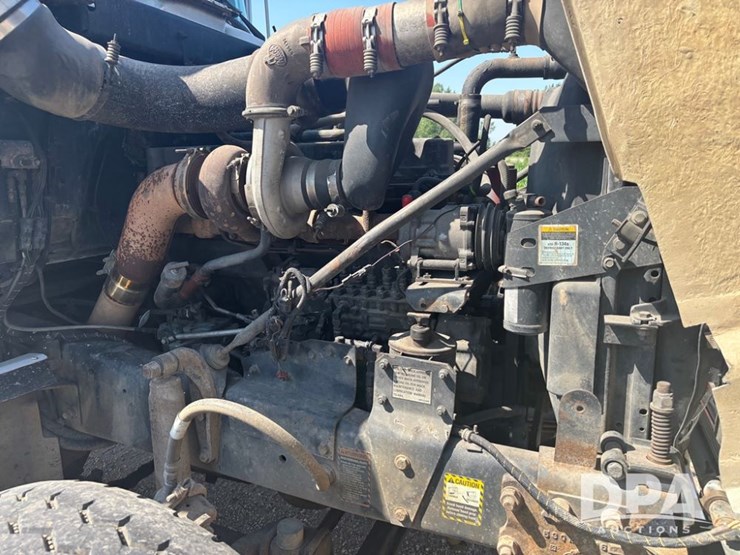 1995-mack-rd690s-image-29