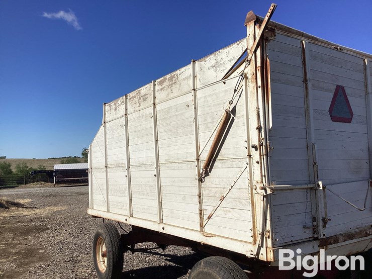 westendorf-m-10-silage-wagon-image-18