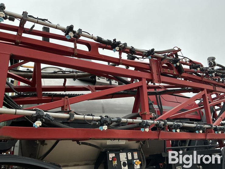 2016-case-ih-patriot-4440-image-20