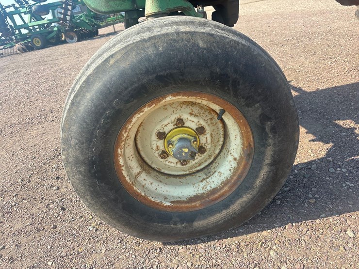 john-deere-4020-image-9